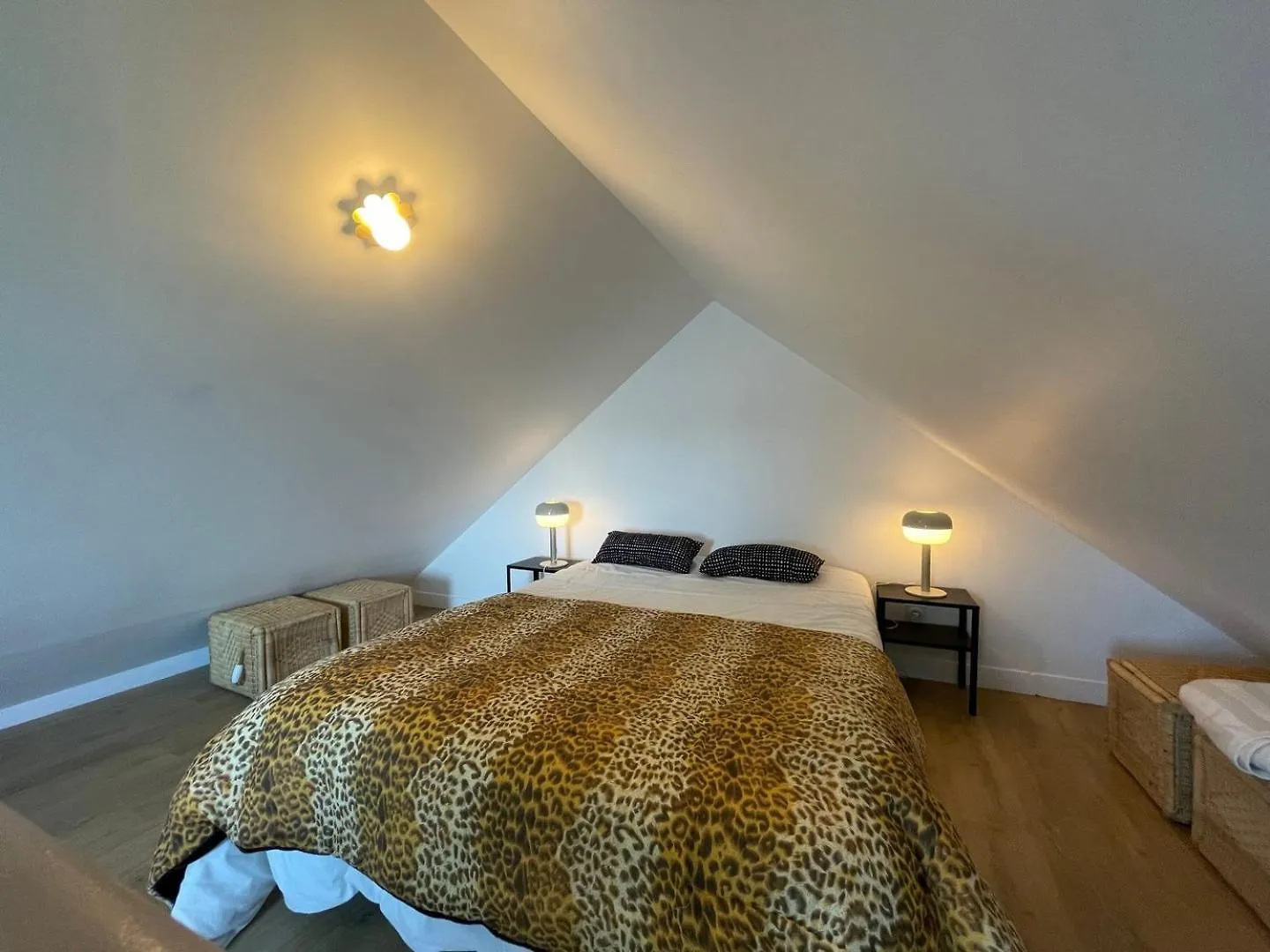 Holiday home Ty Lazo: Serenite En Bord De Mer, Havre De Paix. Plouezec